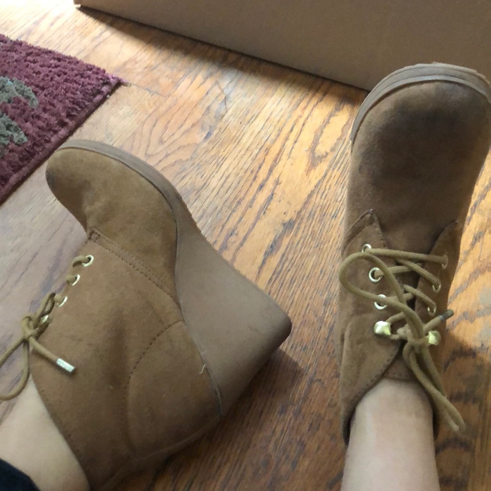 Little ankle booties